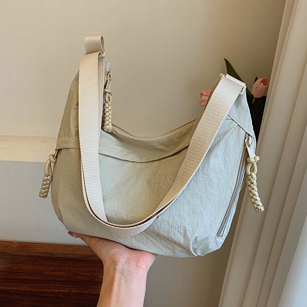 Minimalist Dumpling Shoulder Bag Chic Large Capacity Tote Bag For Women 1