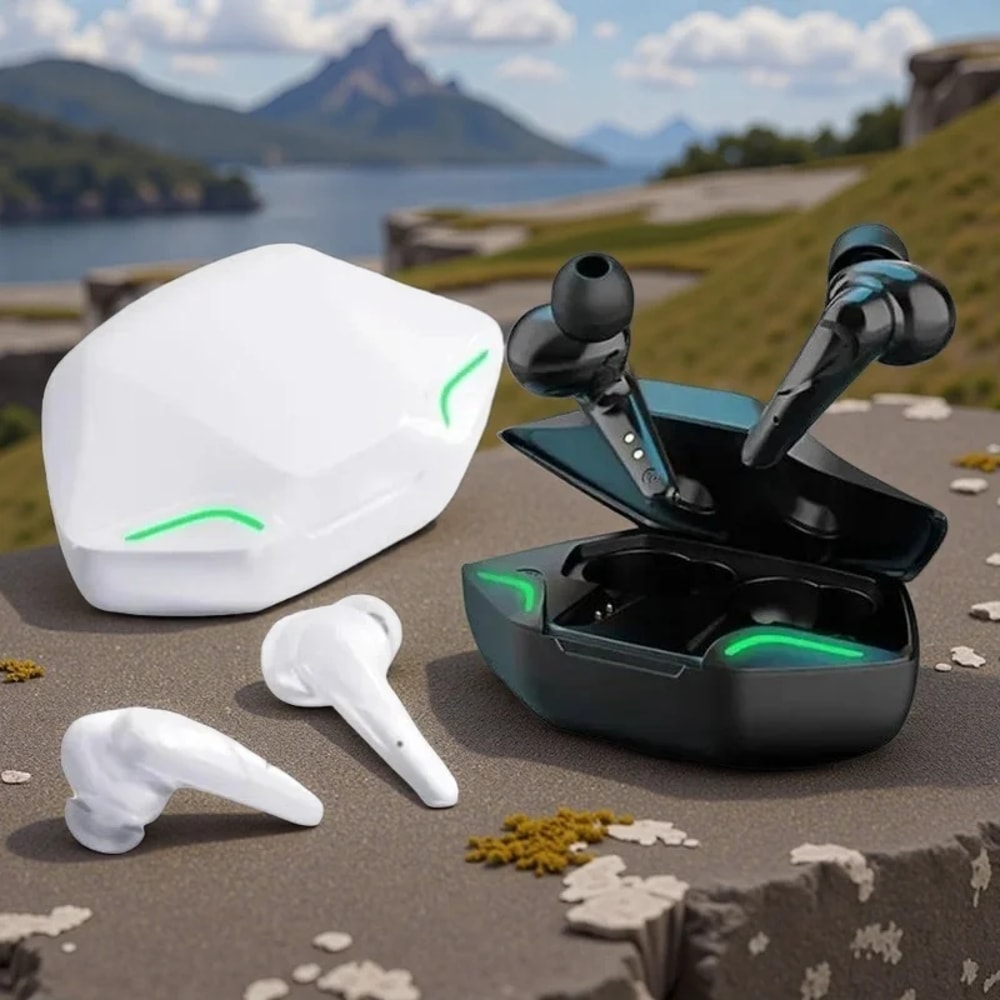 TWS Wireless Gaming Headphones with Microphone & Bass