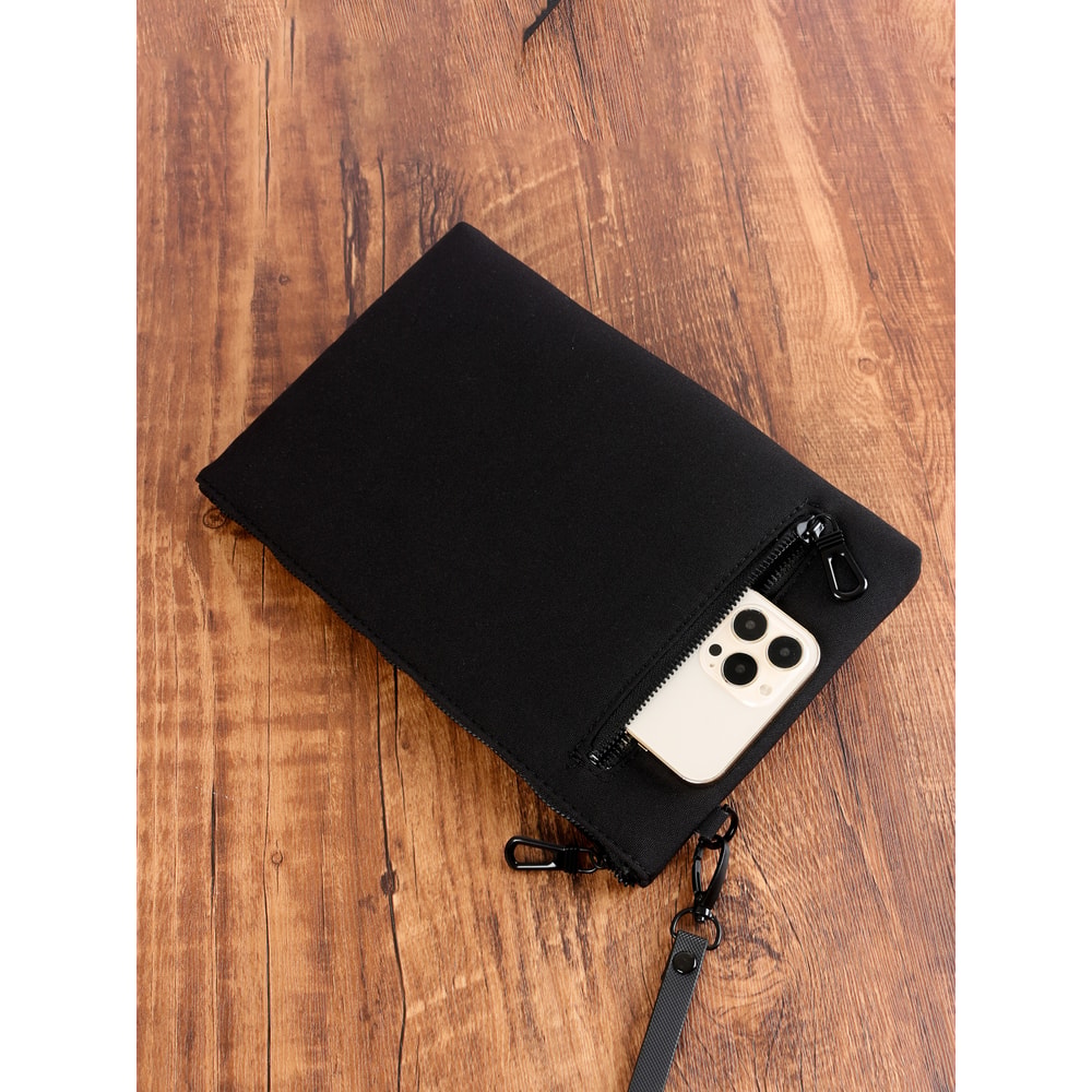 Sleek Mens Clutch Bag Portable Phone Wristlet Bag for Everyday Business and Casual Carry