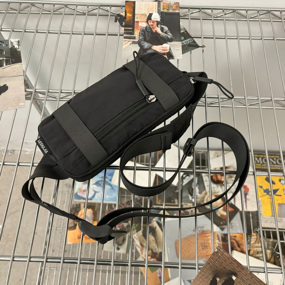 The All Day Outdoor Diagonal Sports Waist Bag Compact Running & Cycling Pack