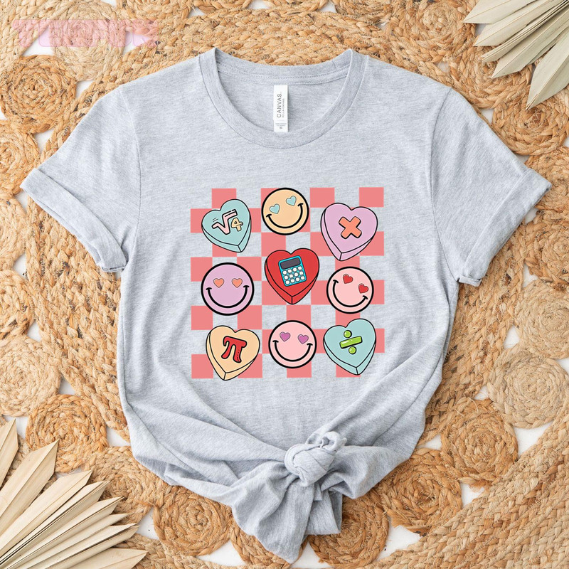Groovy Valentine Heart_original_Classic T-Shirt_Gray.jpg