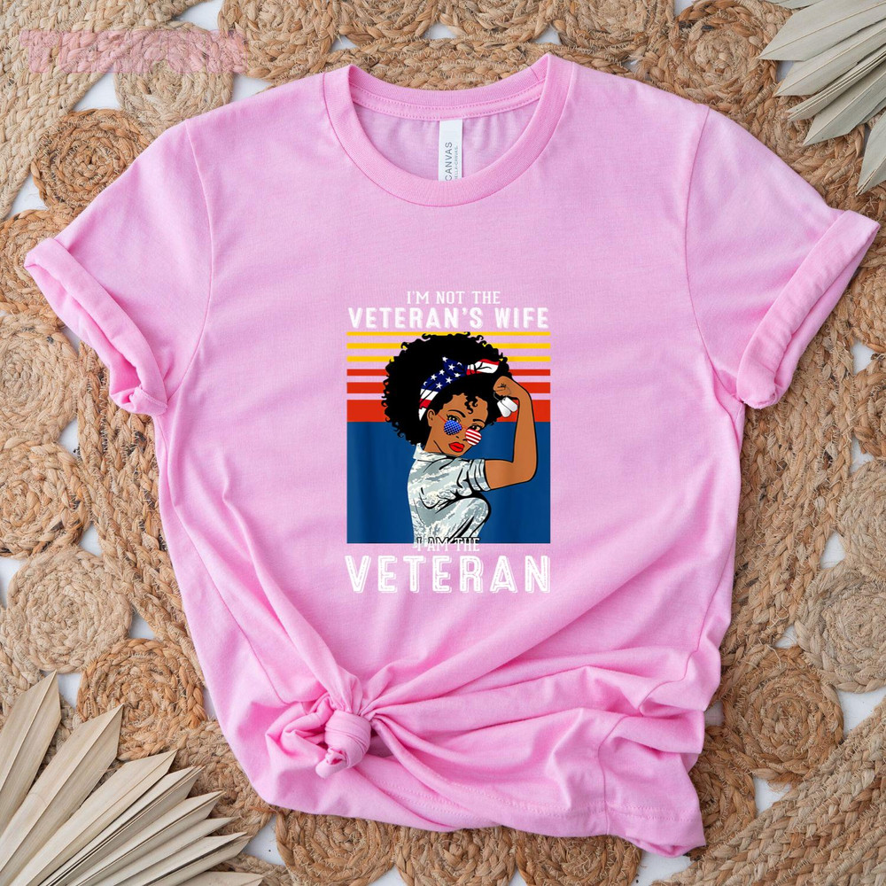 I am the Veteran_4_original_Classic T-Shirt_Pink.jpg