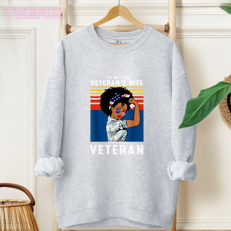 I am the Veteran_4_original_Hoodie_Gray.jpg