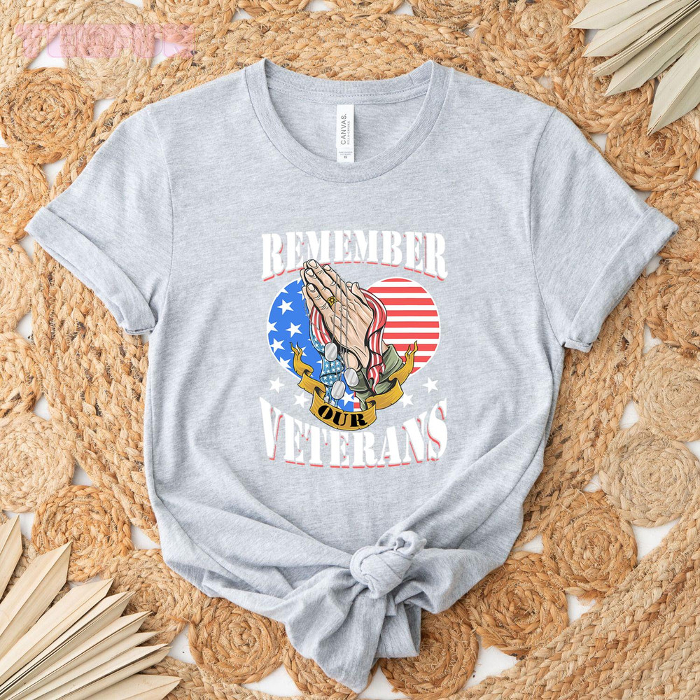 Rememner Our Veterans US Flag for Veteran Day_original_Classic T-Shirt_Gray.jpg