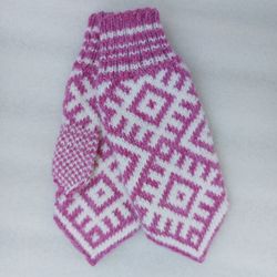 Womens wool mittens handmade are very warm with a pattern, hand warmers purple