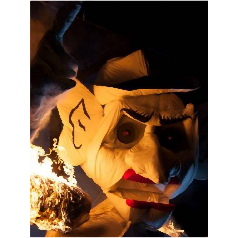 Zozobra being burned.png