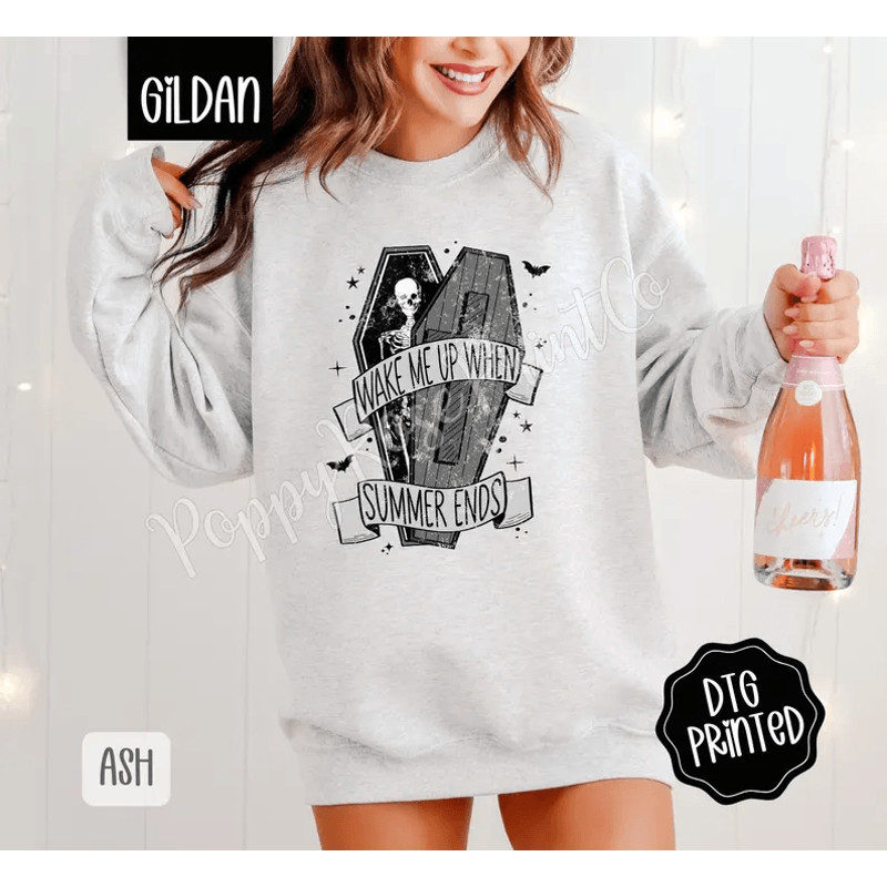 Wake Me When Summer Ends Sweatshirt Trendy Halloween Sweatshirt Spooky Season Crewneck Skeleton Hal 0