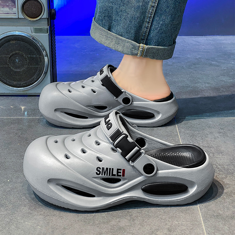 Comfortable Mens Shoes, A Pair of Wear-Resistant Non-Slip Clogs for Men, New Sports Beach Shoes for Outer Wear