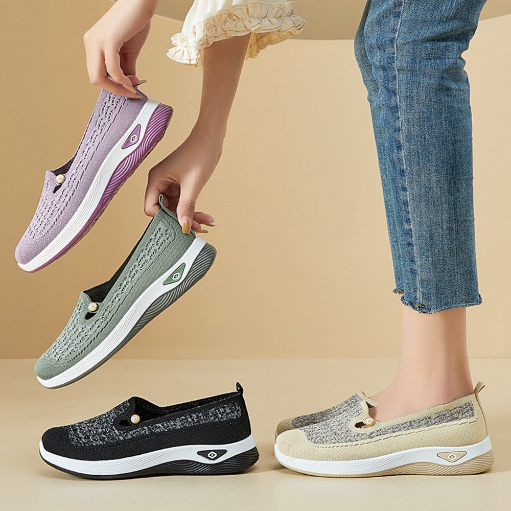 Lightweight Casual Shoes for Women, Spring Autumn Breathable Mother Shoes, Soft Sole Walking Shoes, Comfortable Single