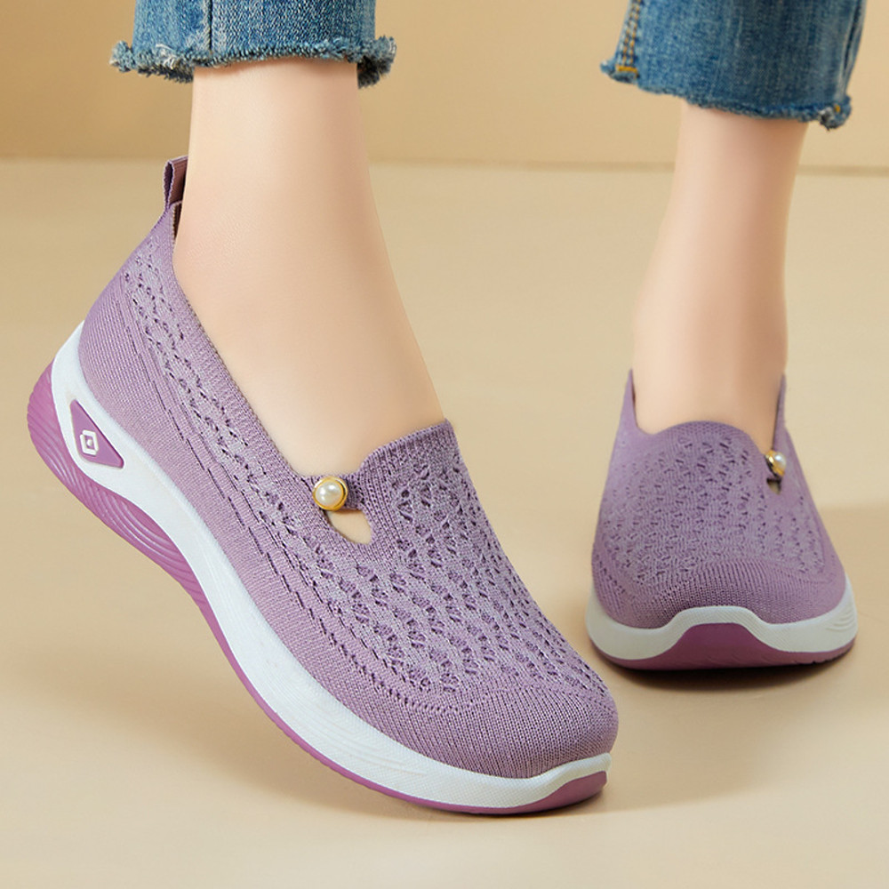 Lightweight Casual Shoes for Women, Spring Autumn Breathable Mother Shoes, Soft Sole Walking Shoes, Comfortable Single