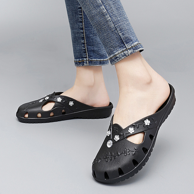 Women Jelly Slippers Fashion Breathable Outdoor Platform Slippers Baotou Roma Hole Shoes For Indoor 2