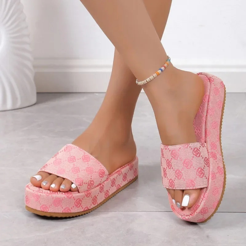 Designer Women Platform Slippers, Outdoor Floral Sandals, Ladies Beach Shoes, Flat Sandals, Women Shoes, Summer Sandal