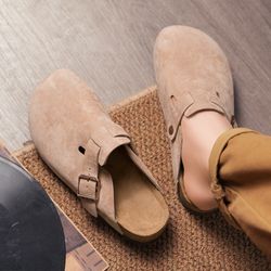 retro womens slingback suede clogs, soft soled, round toe, thick-soled fashion shoes for outdoor & beach wear