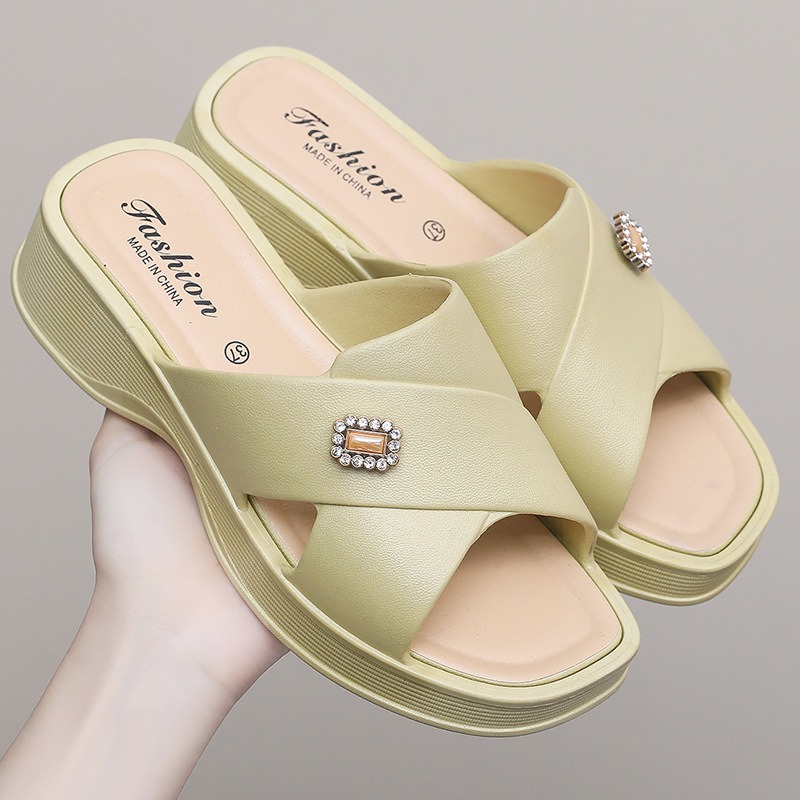Comfortable Women Shoes Summer Slippers, Fashion Wedge Heels with Thick Sole, Soft Bottom Mother Shoes
