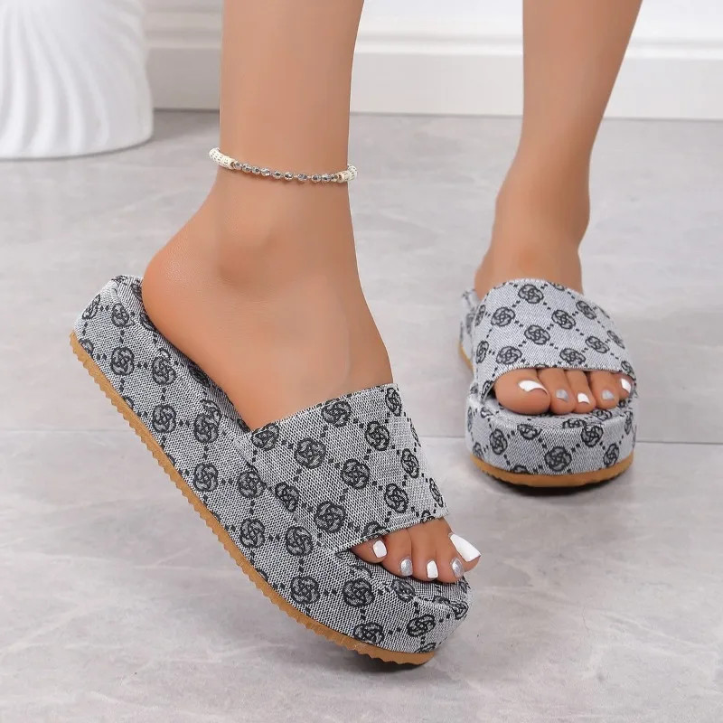Summer Women Shoes, Floral Platform Slippers for Ladies, Designer Flat Beach Sandals, Outdoor Casual Slip-On Shoes