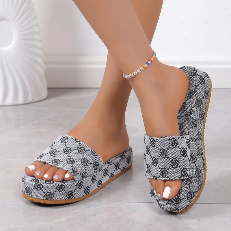 Summer Women Shoes, Floral Platform Slippers for Ladies, Designer Flat Beach Sandals, Outdoor Casual Slip-On Shoes