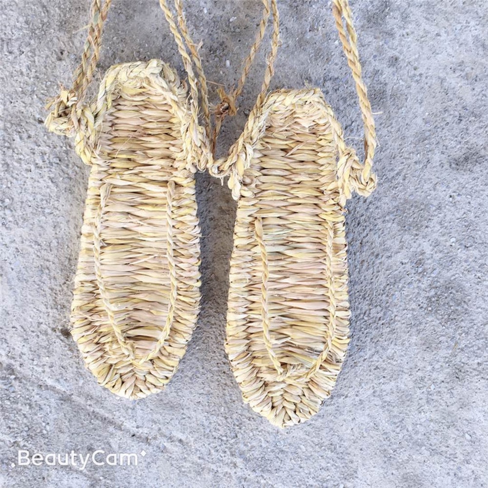 HandWoven Straw Sandals For Men And Women Japanese Anime Cos Play Shoes Retro Drift Beach Sandals F 4