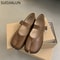 Casual Soft Leather Mary Jane Shoes Autumn Fashion Split Toe Flat Heel Laofer Shoes For Women Comfo 3