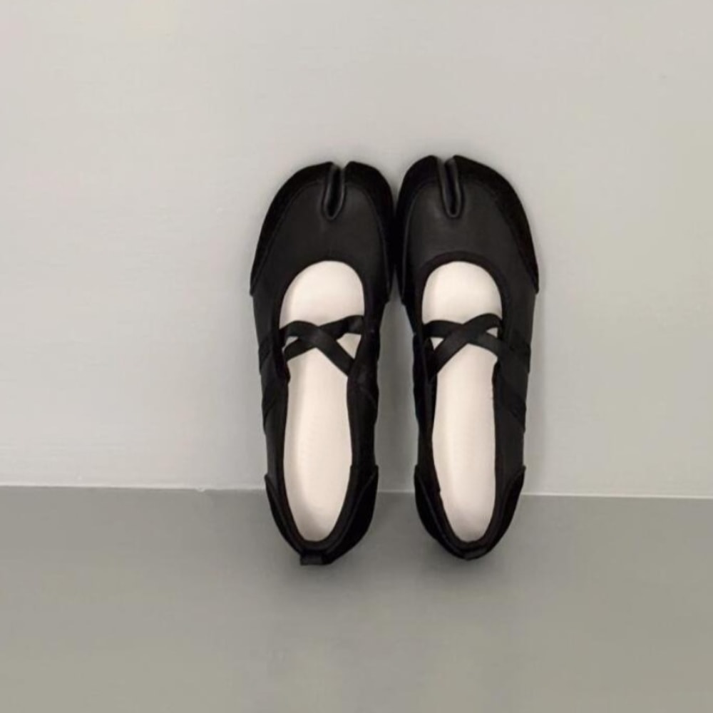 Womens Black Red Silver Ballet Flats Trainers Split Toe Ballerina Sneakers Mary Jane Summer Footwea 0