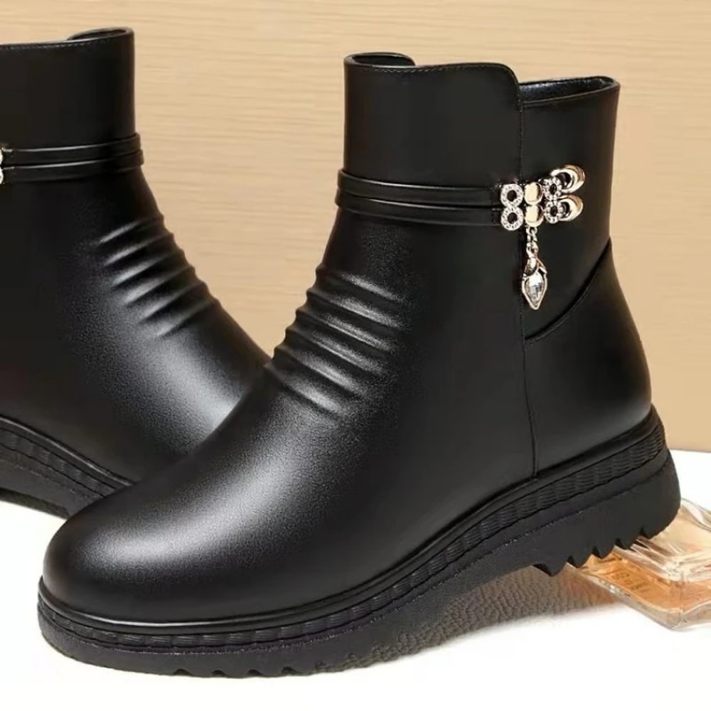 Winter Shoes Women Solid Black Snow Boots Furry Ankle Boots Metal Classic Womens Winter Boots Cozy 3