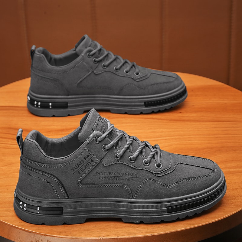 Comfortable And Versatile New Fashionable Mens Casual Sports Shoes Trendy Footwear For Active Lifes 2