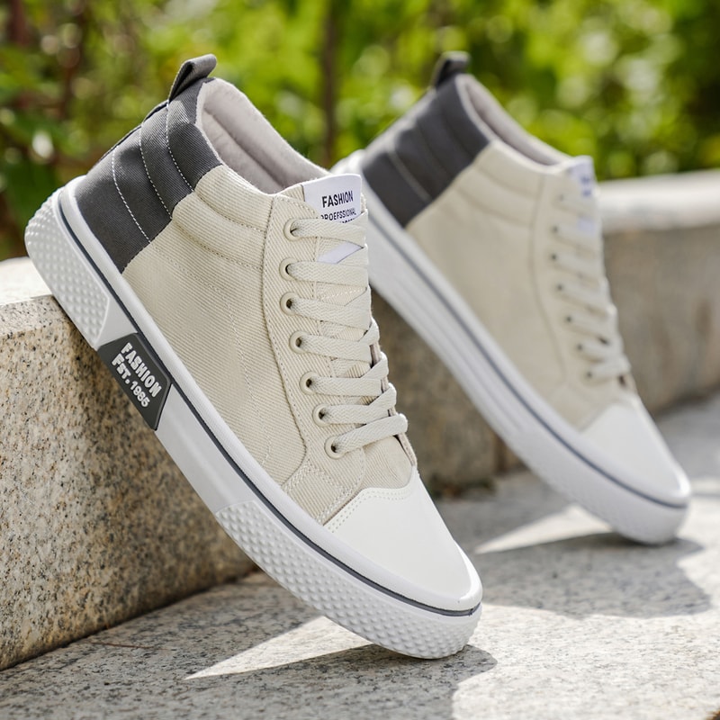 Fashionable Men's Canvas Shoes Comfortable Mid-top Outdoor Hiking Shoes Lightweight Design