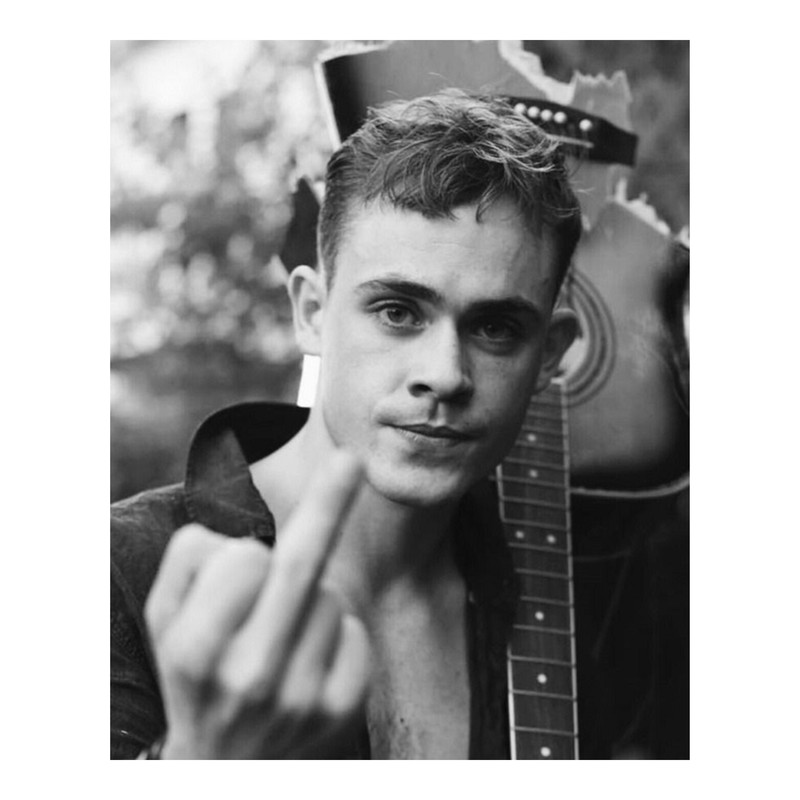 dacre montgomery Graphic .png