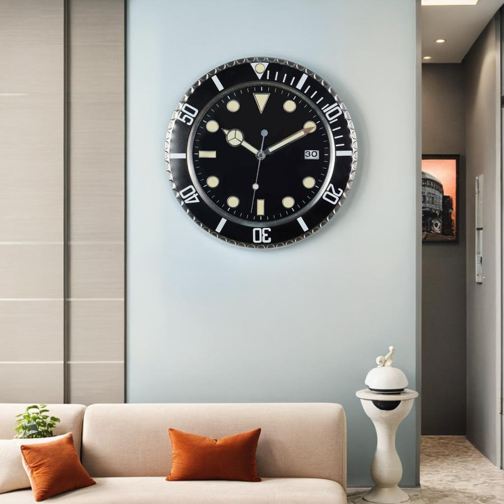 European Style Minimalist Quartz Clock, Metal Modern Luminous Wall Clock, Living Room Decoration Creative