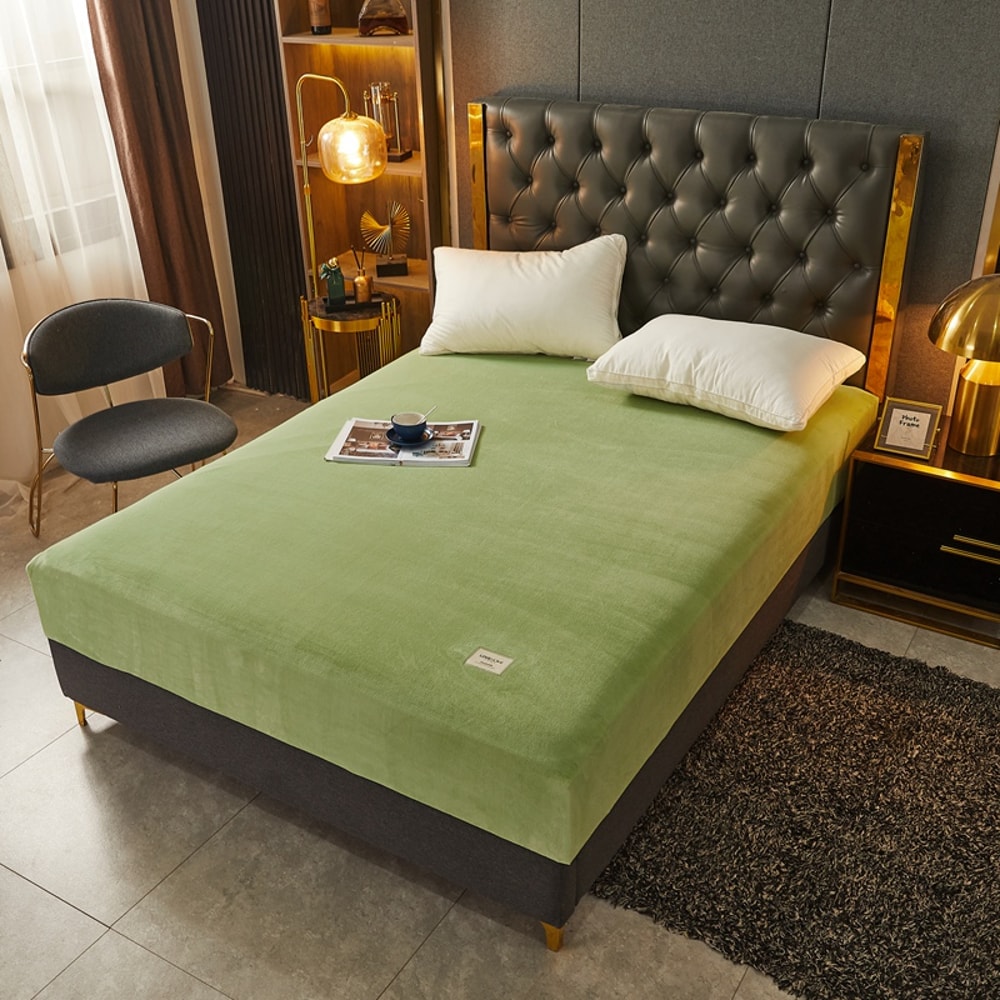 Soft Warm Velvet Fitted Sheet NonSlip Mattress Cover Adjustable Protector HighQuality Bed Sheet Wit 2