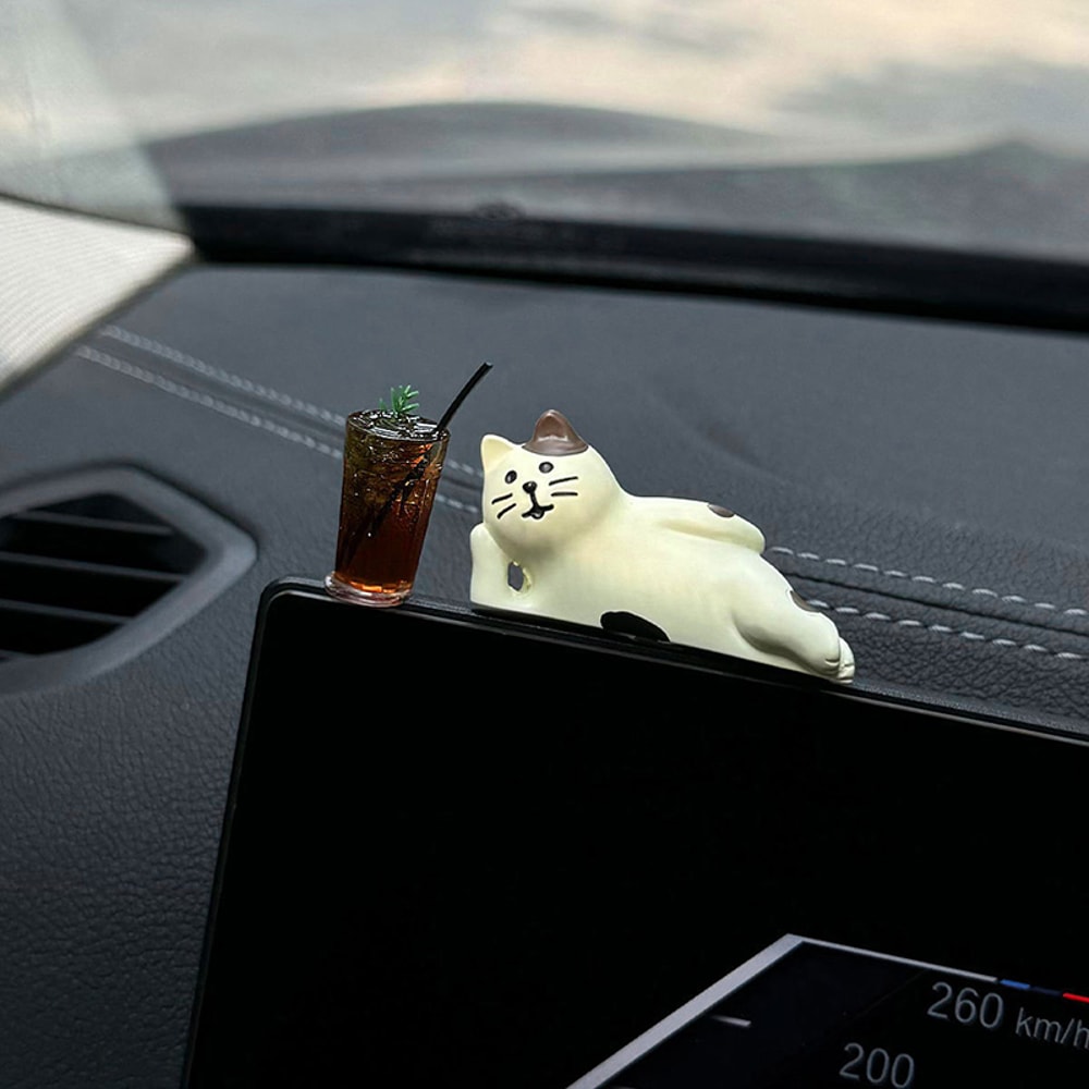 Cute Car Interior Decoration Ornaments Mini Cat Action Figure Auto Dashboard Rearview Mirror Decora 2