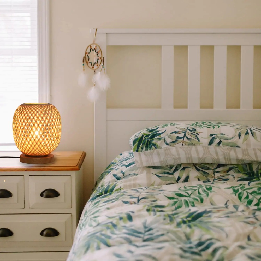 Bohemian Hand-woven Bamboo Table Lamps, Vintage Vine Rattan Decorative Lights for Study, Teahouse, Bedside