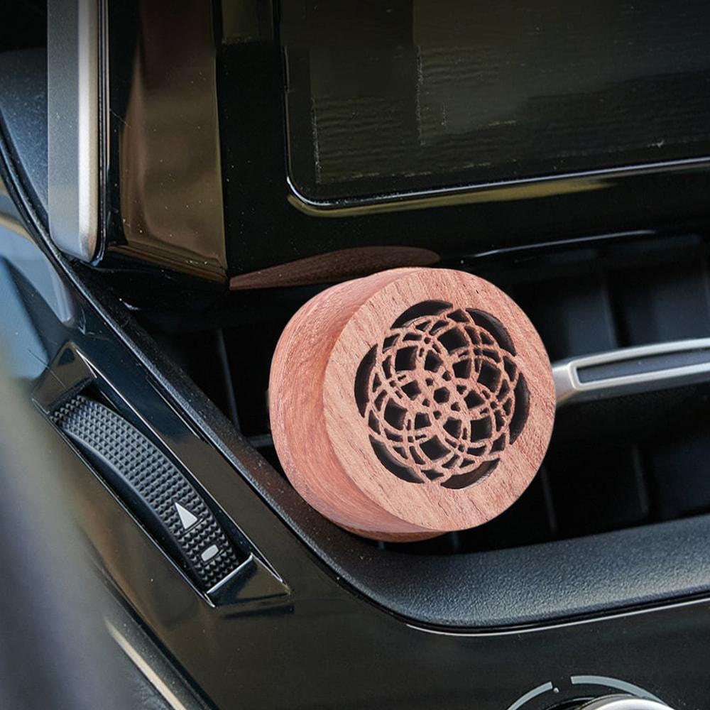 Wooden Car Diffuser Rosewood Carved Car Aromatherapy Auto Exquisite Car Air Freshener Clip Decorati 3