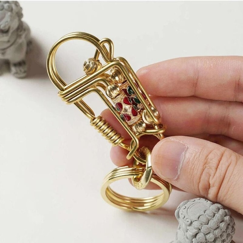 Portable Handmade Brass Keychain Birdie Keyring Creative Car Buckle Wire Winding Keyring Waist Pend 3