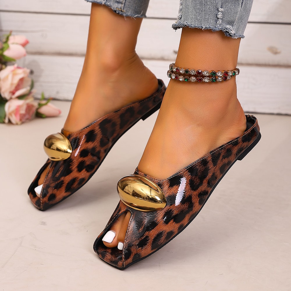 New Elegant Temperament Metal Buckle Fish Mouth Slippers, Fashionable Flat Shoes for Cool Summer Trend