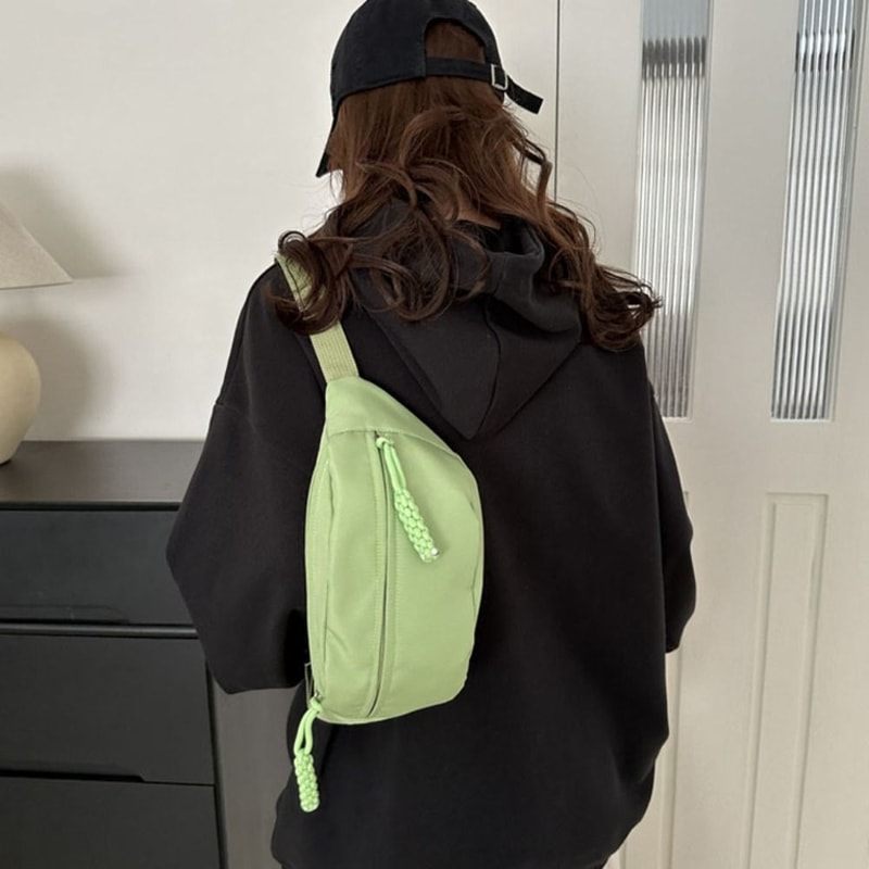 Half Moon Womens Chest Bag Waterproof Oxford Cloth Large Capacity Running Belt Bag 2