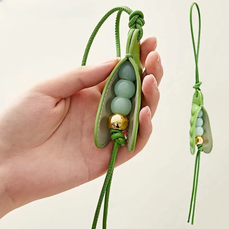 Fashion High-End Pea Pendant Handmade Green Pea Keychain Leather All-match Style Pea Bag Charm Trendy Accessory