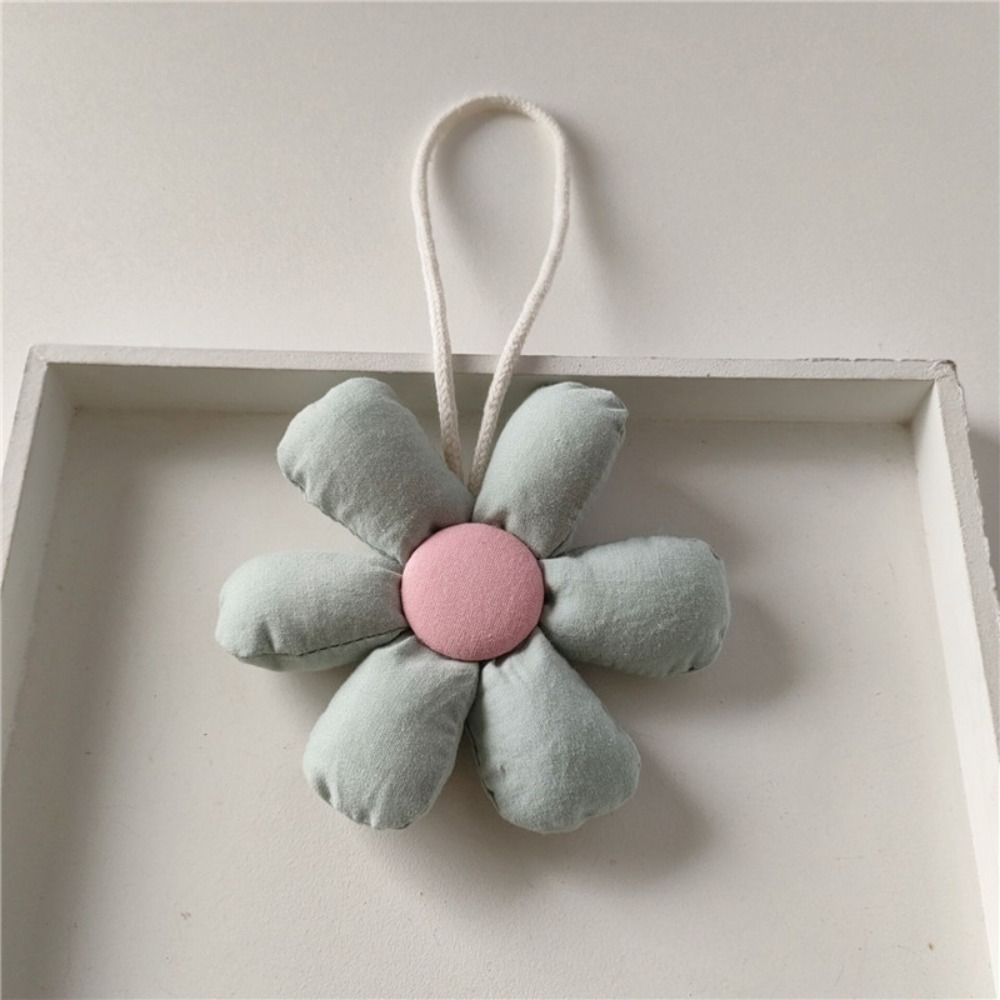 Cloth Floral Shape Keyrings, Stuffed Flower Bag Pendant, Candy Color Accessories for Handbags