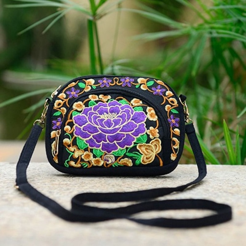 Ethnic Style Women Shoulder Bag, Vintage Zipper Floral Embroidered Travel Pouch