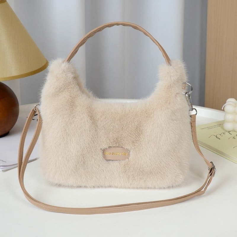 Winter New Luxury Faux Fur Ladies Shoulder Bag Soft Fluffy Female Crossbody Bag Solid Color Plush T
