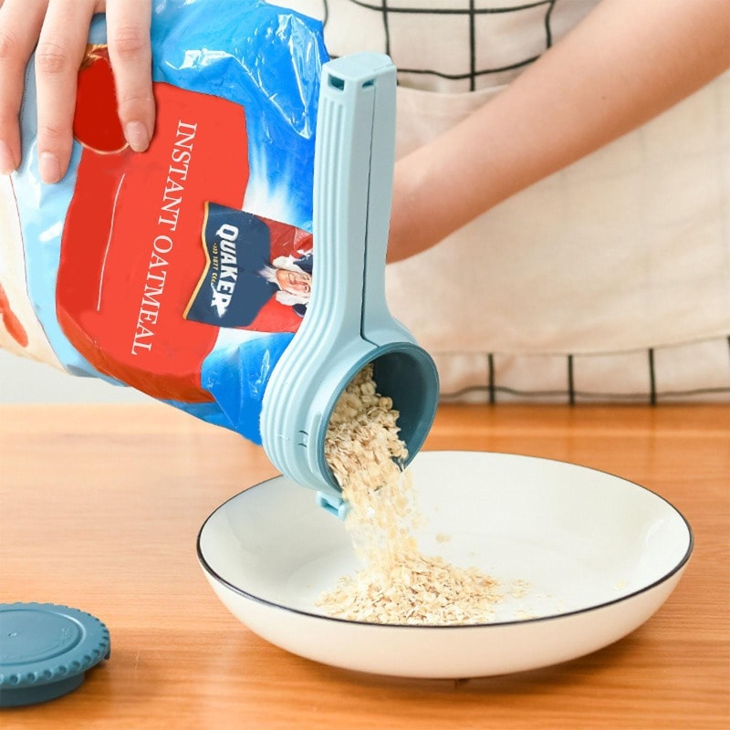 Food Storage Bag Sealing Clip With Pour Spout Plastic Cap Sealer Clip For Snack Candy Fresh Storage 1