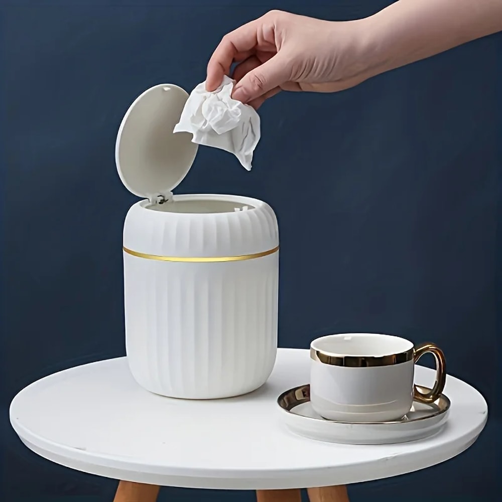 Mini Desktop Trash Can with Lid, Garbage Waste Bin Organizer Bedroom Office Desk Storage Box Durable Plastic Home Supply