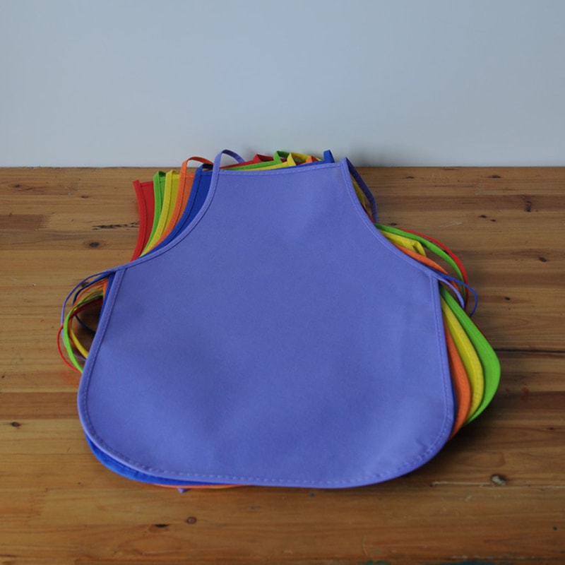 Kids Colorful Aprons Waterproof NonWoven Fabric Bib Baby Work Kindergarten Activities 2