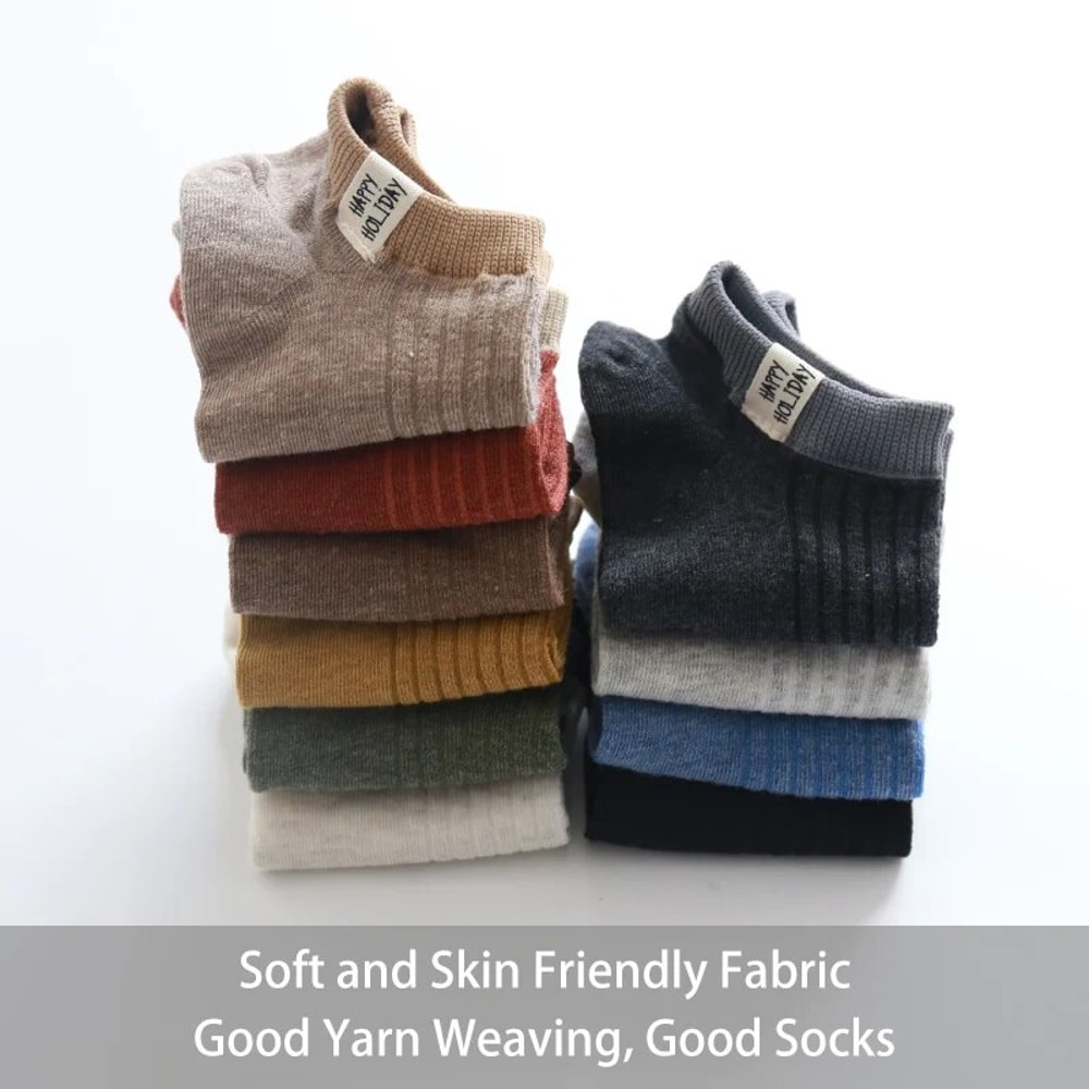 Cute Slogan Women Ankle Socks Soft Breathable Letter Print College Style Casual Socks 4