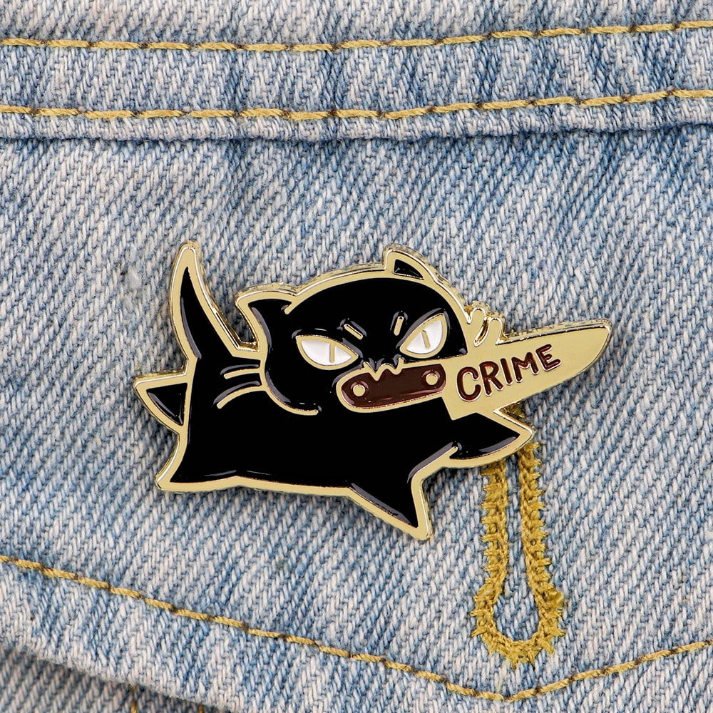 Funny Black Cat Enamel Pin Quirky Lapel Pins for Men Women, Cute Animal Jewelry, Cosplay Gift