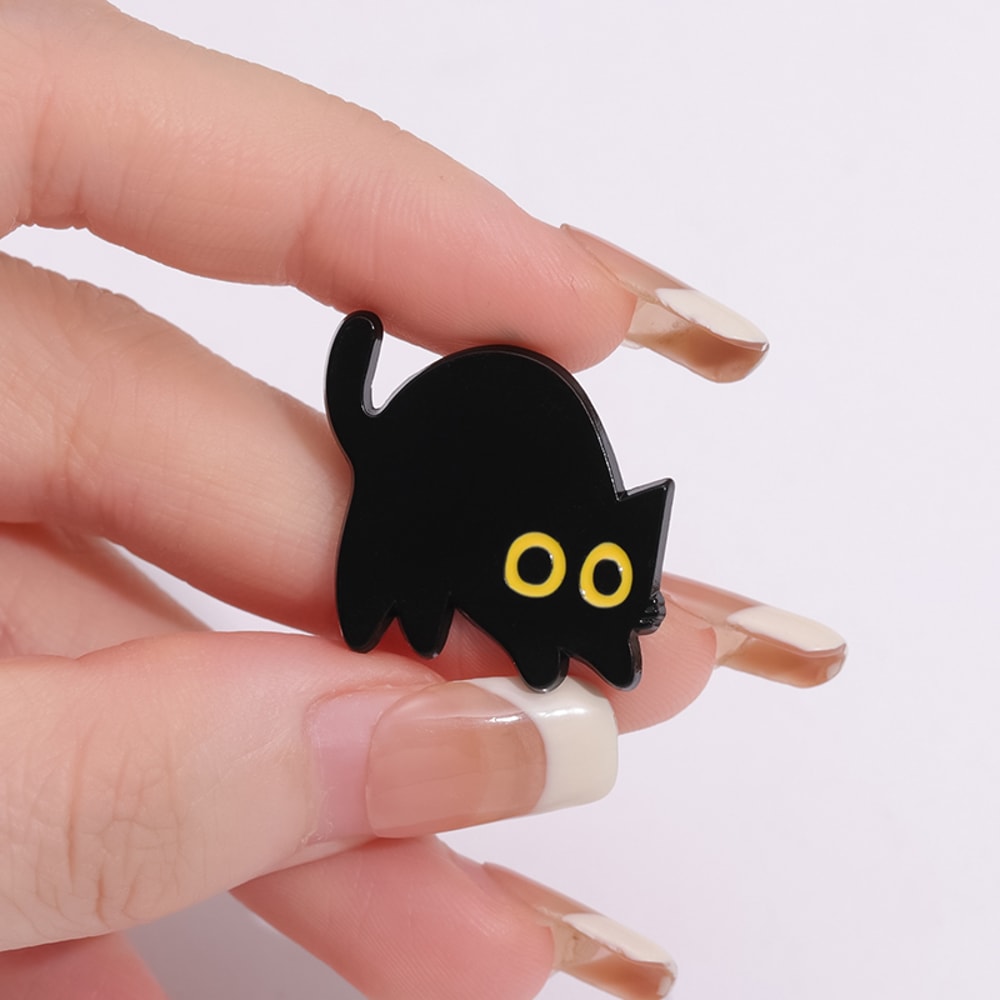 Black Cat Cinderella Brooch Cute Big Eyes Animal Metal Badge for Bags
