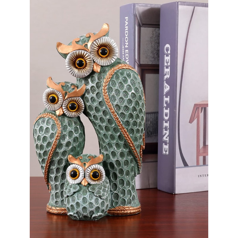 Resin Owl Family Decor Elegant Home Decoration for Living Room, Bookshelf, or TV Stand