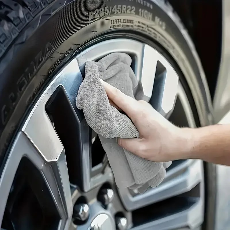 Thick Microfiber Cleaning Cloths LintFree Reusable Absorbent Towels For Car Windows Surfaces 1