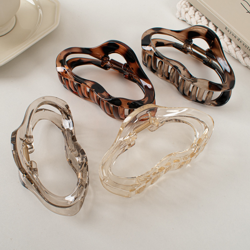 Tortoiseshell Large Hair Claw Clip Stylish Hollow Out Strong Hold Hair Clip for Women