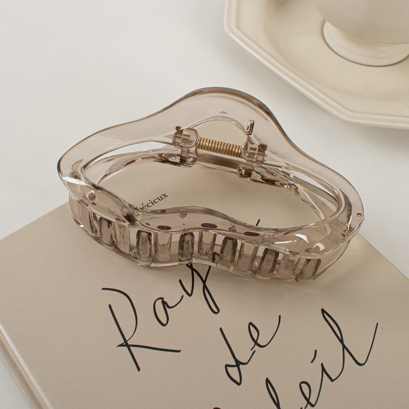 Tortoiseshell Large Hair Claw Clip Stylish Hollow Out Strong Hold Hair Clip for Women