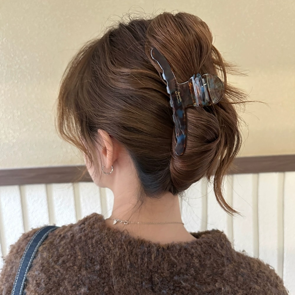 Leopard Acetate Hair Claw Clip Chic Strong Hold Hair Accessory for Women